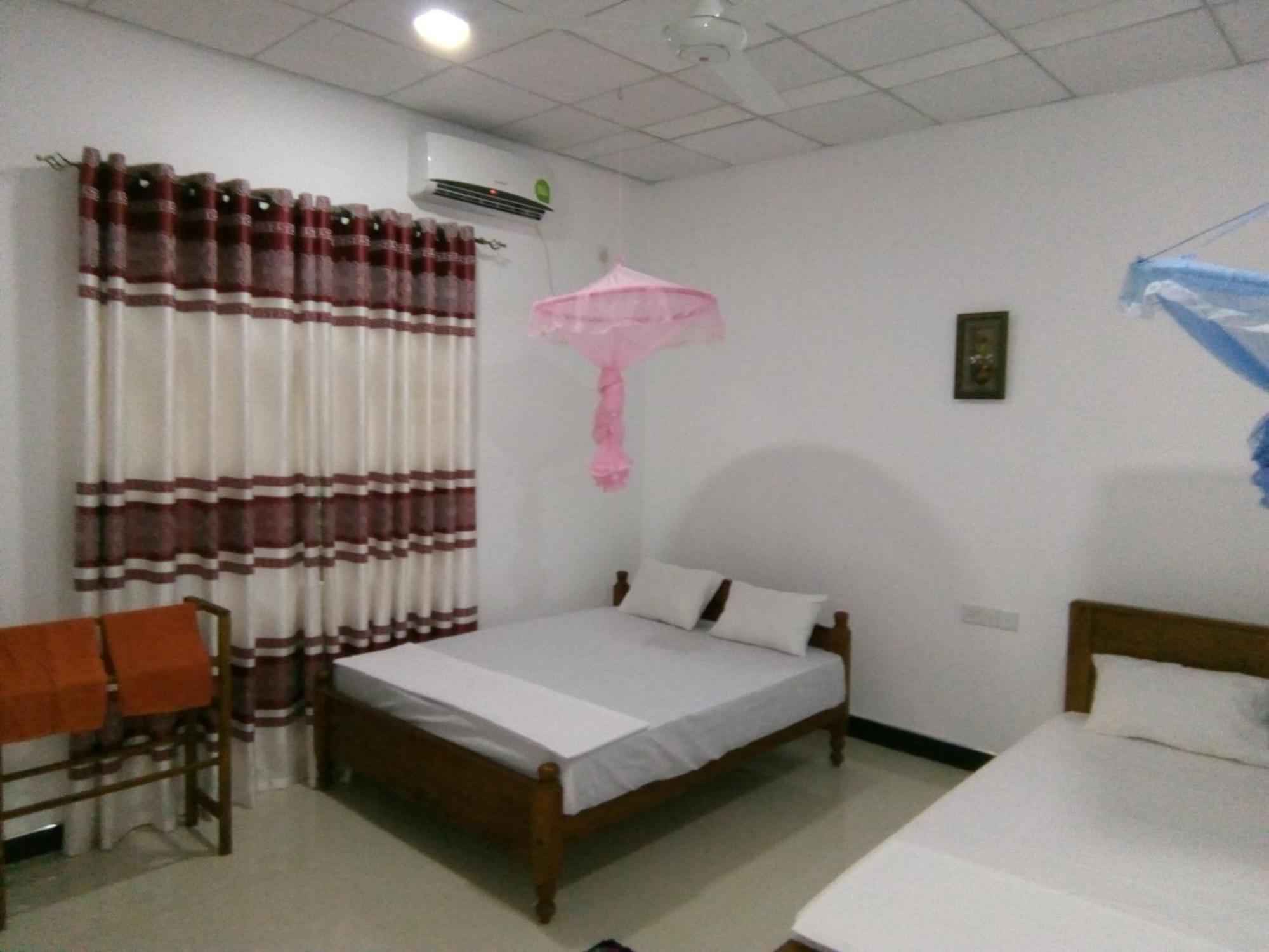 פולונרואה Siyapath Holiday Resort מראה חיצוני תמונה