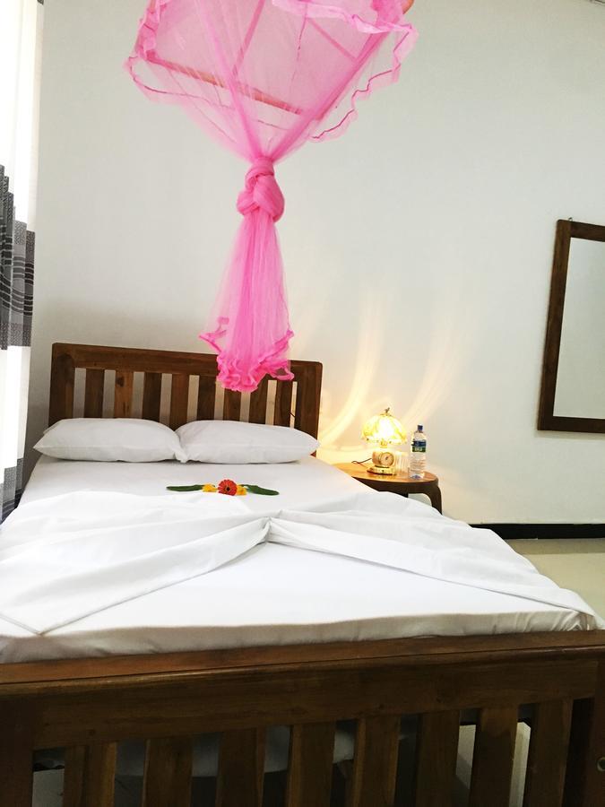 פולונרואה Siyapath Holiday Resort מראה חיצוני תמונה