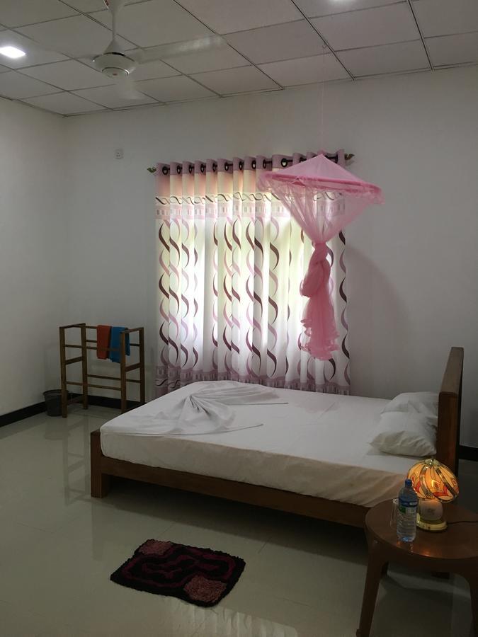פולונרואה Siyapath Holiday Resort מראה חיצוני תמונה